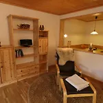 Panoramablick - Neu Incl 3-weltencard Mit Ueber 150 Kostenlosen Attraktionen بيرنو ام سشوارتزال